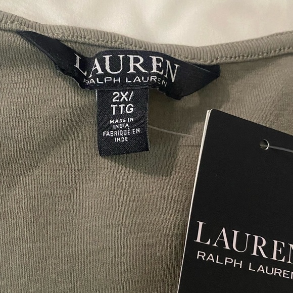 Lauren Ralph Lauren women’s embroidered V Neck 3/4 sleeve  sage green blouse top - Picture 7 of 9